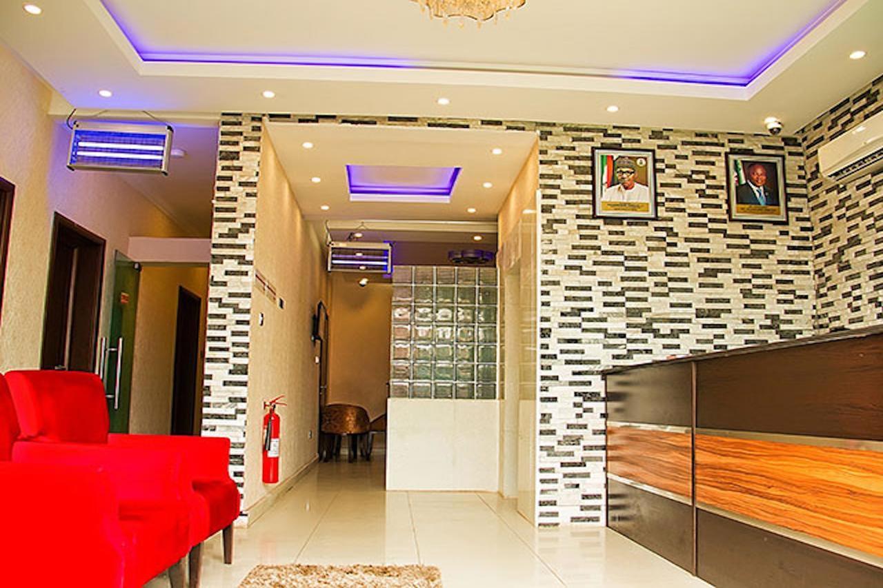 Lakeem Suites Agboyin Surulere Lagos Exterior foto